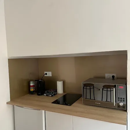 Maisonnette Dans Vieux Village 度假居